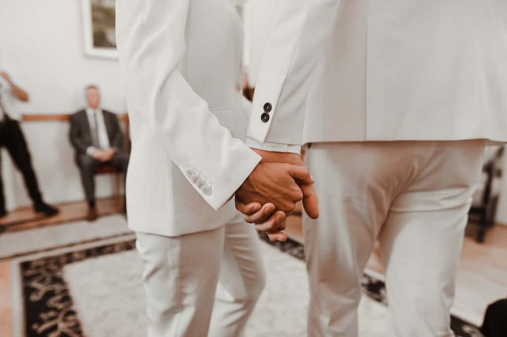 eskuvői fotózás wedding is coming modern & exkluzív